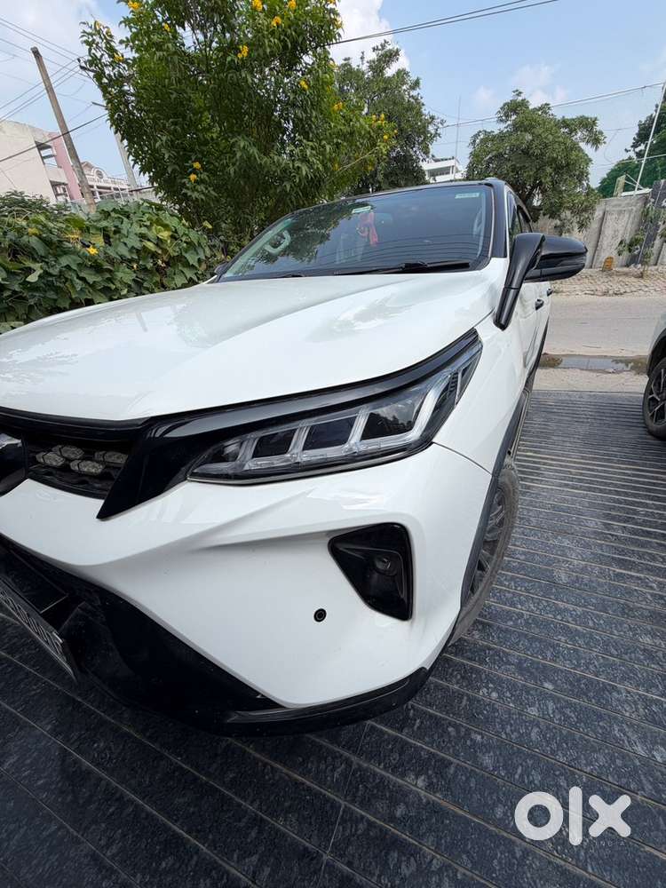 Toyota Fortuner Diesel 2024