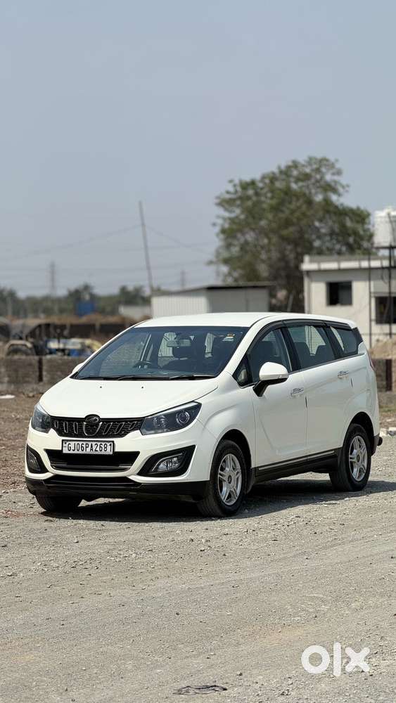Mahindra Marazzo M6 8str, 2019, Diesel