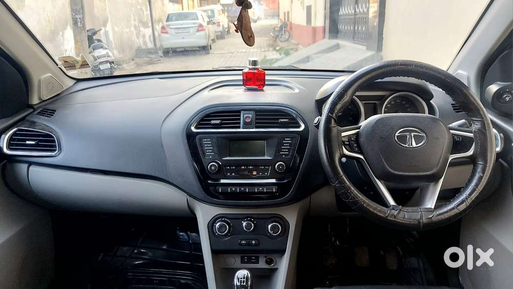 Tata Tiago 1.05 Revotorq Xz, 2017, Petrol