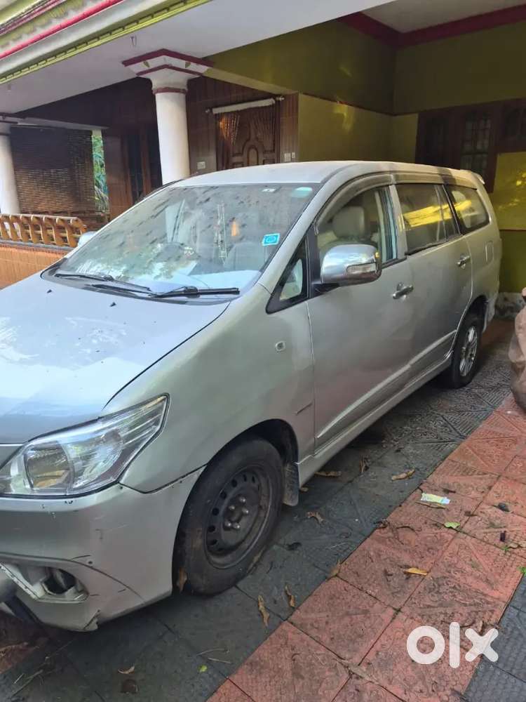 Toyota Innova Hycross 2013 Diesel Good Condition