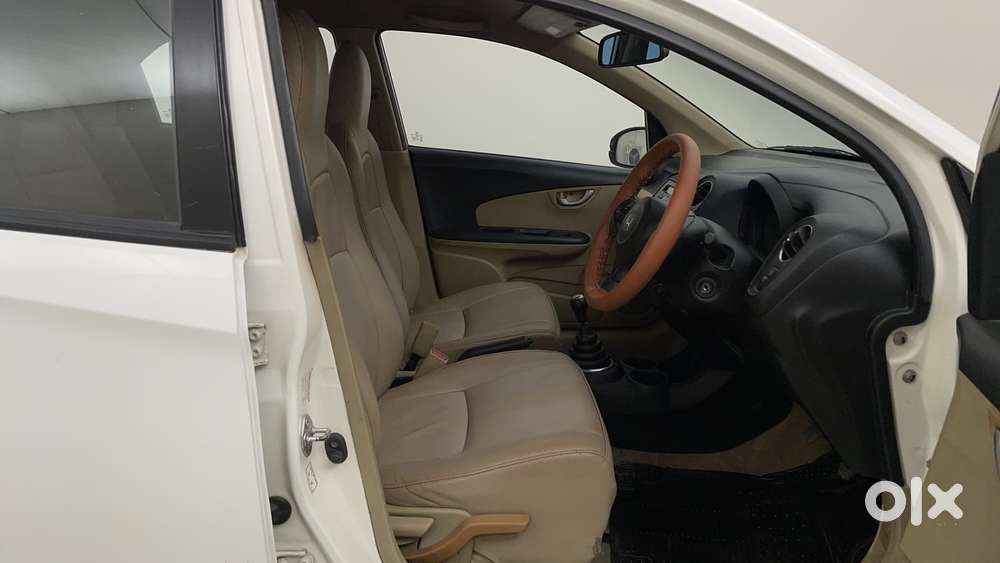 Honda Brio Vx Mt, 2015, Petrol