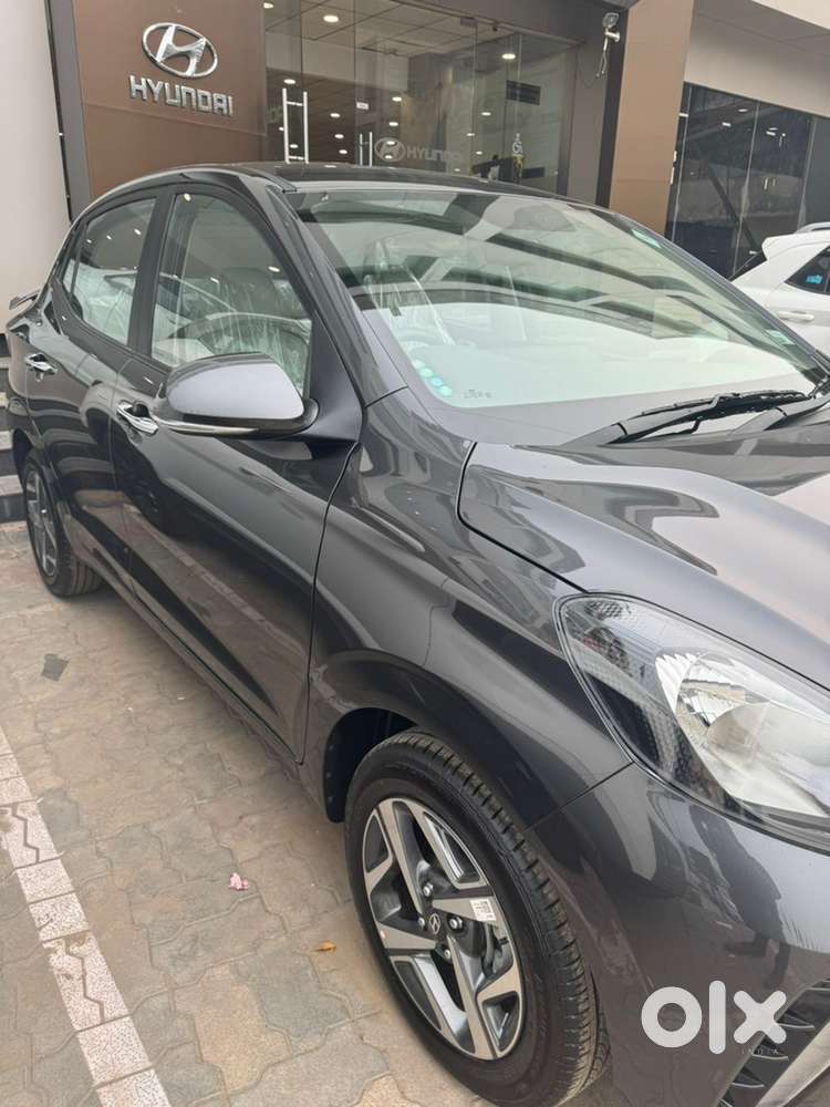 Hyundai Aura Sx 2025