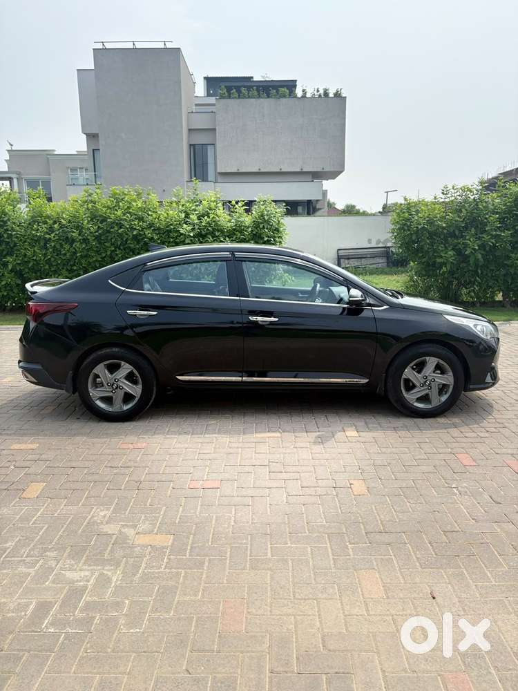 Hyundai Verna 1.5 Sx Petrol Mt, 2020, Petrol