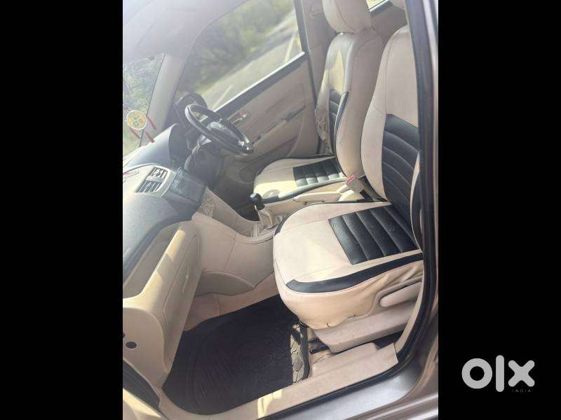 Maruti Suzuki Dzire 1.2 Vxi, 2016, Petrol