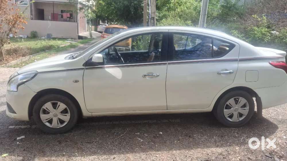 Nissan Sunny 2019 Diesel 270000 Km Driven