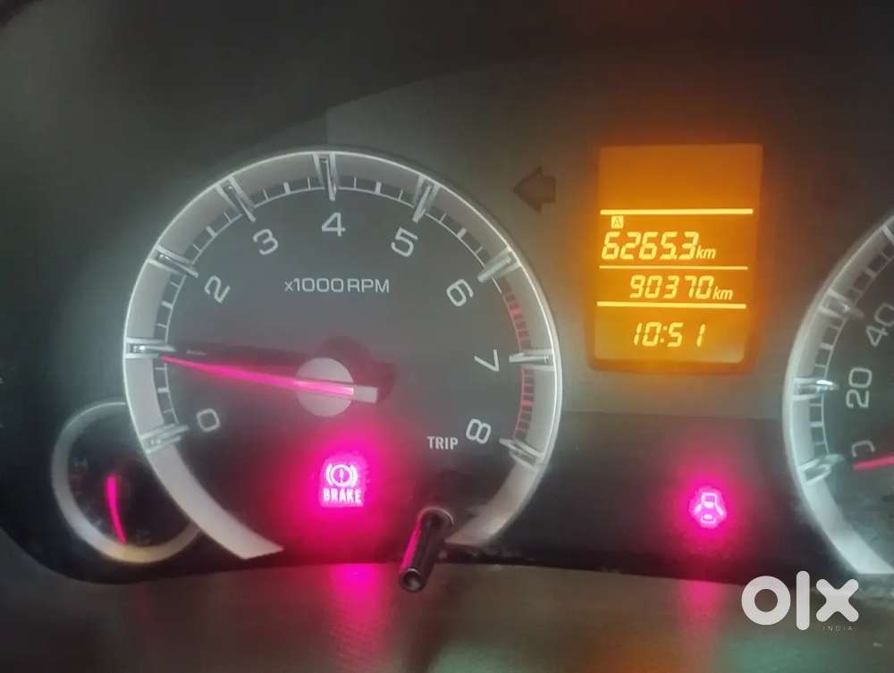 Maruti Suzuki Ertiga 2013 Petrol And Cng 90000 Km Driven