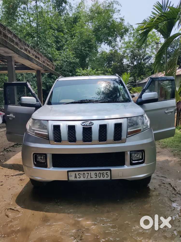 Mahindra Tuv 300 2018 Diesel 102000 Km Driven