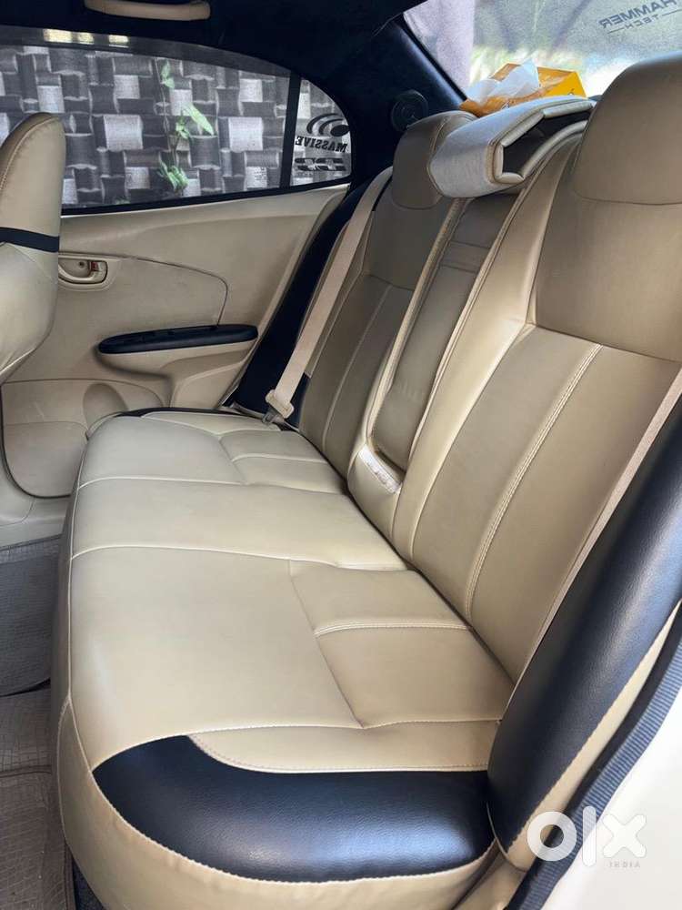 Honda Amaze 2015 Petrol Well Maintained