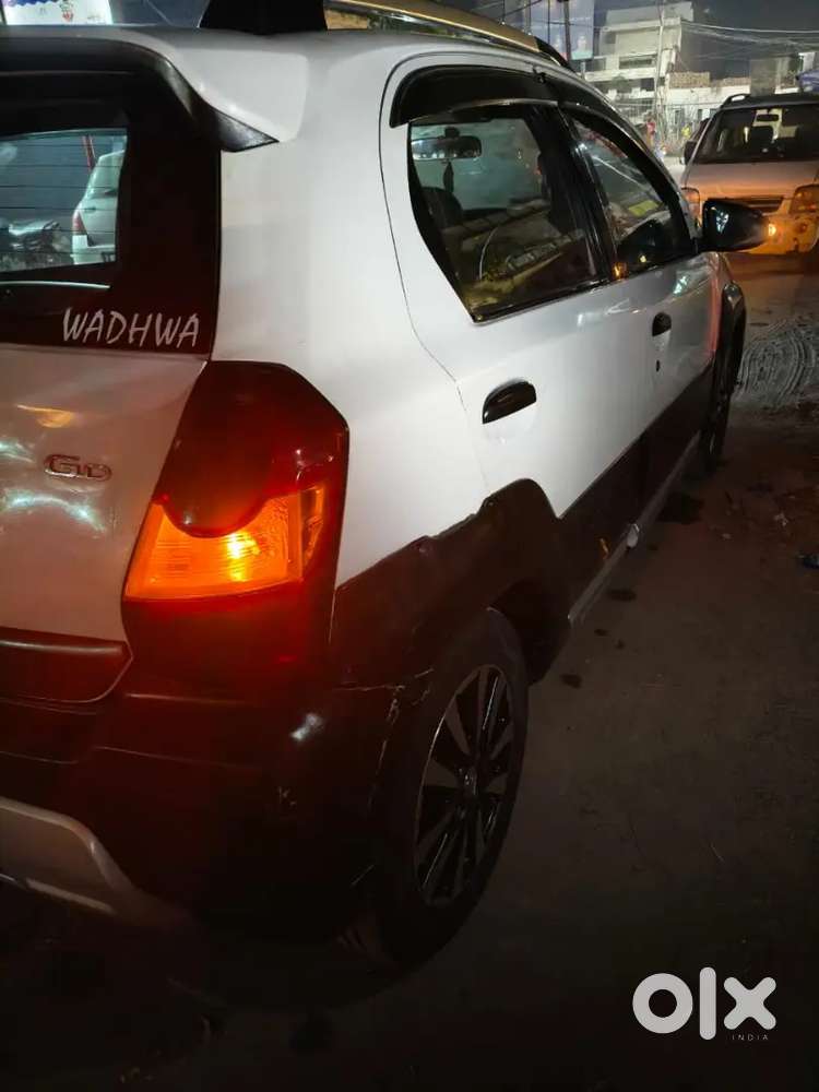 Toyota Etios Cross 1.4l 2016