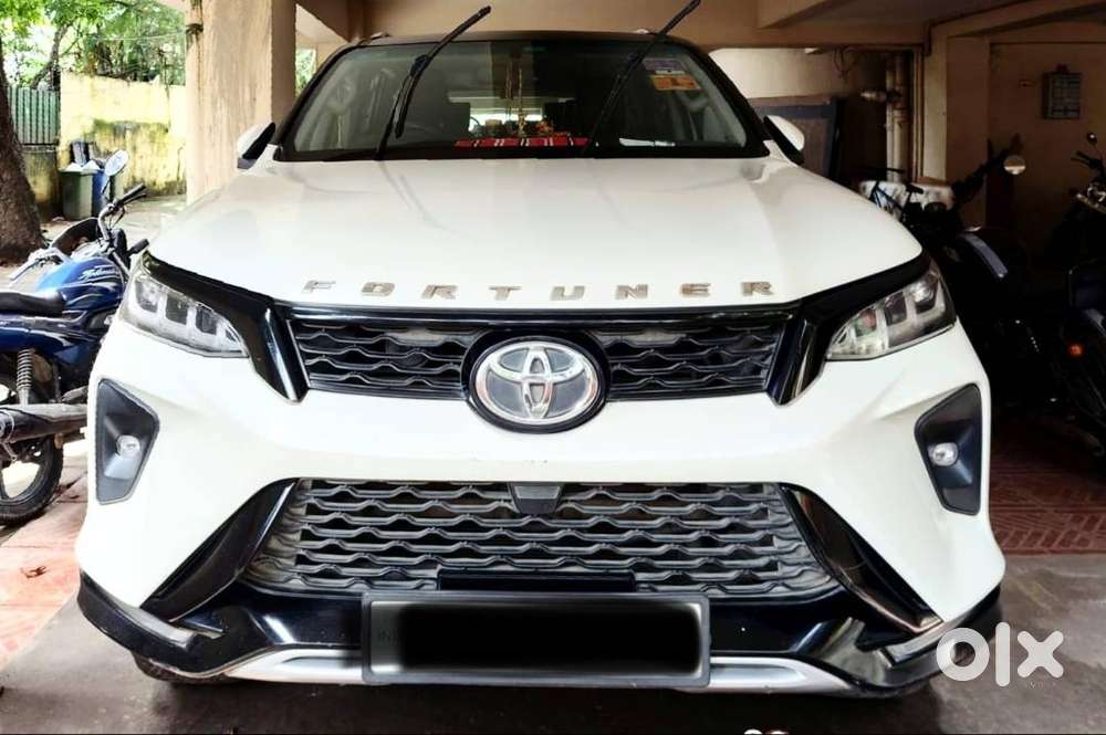 Toyota Fortuner Legender 2022