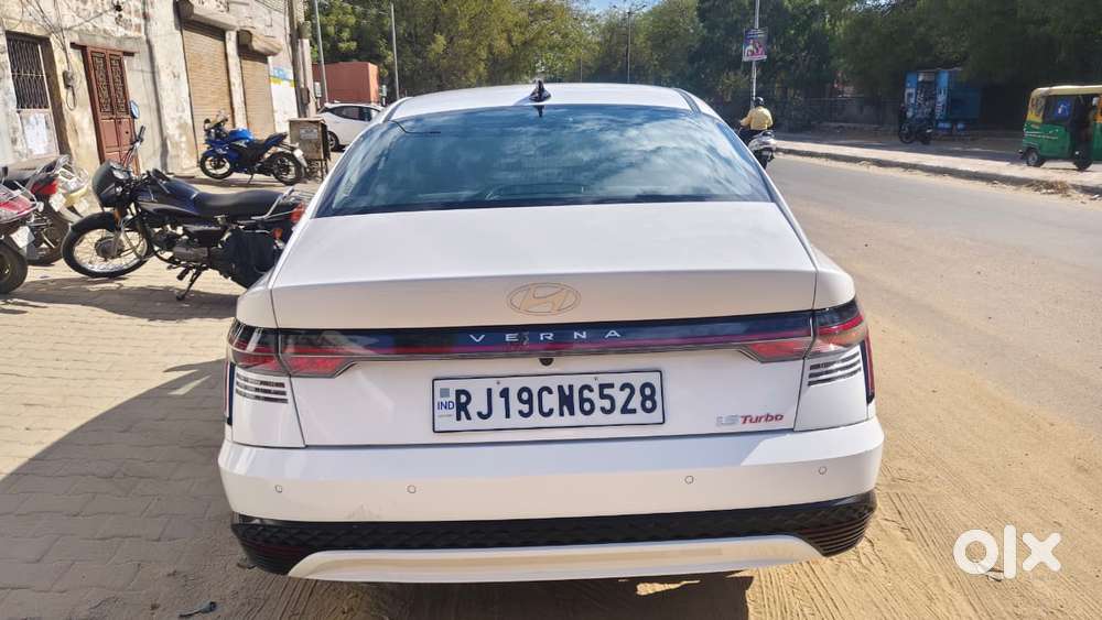 Hyundai New Verna Sx O 1.5 Turbo Gdi Mt, 2024, Petrol