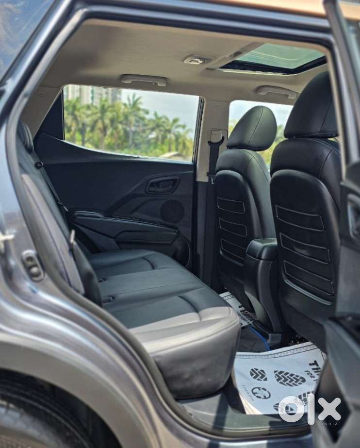 Mahindra Xuv400 Ev El Fast Charger, 2023, Electric