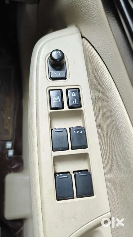 Maruti Suzuki Dzire 1.2 Vxi 2021