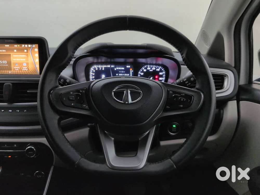 Tata Altroz Xza Plus (o) (s), 2023, Petrol