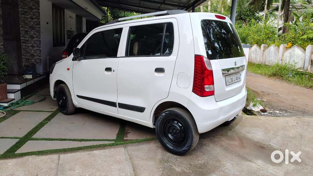 Maruti Suzuki Wagon R Lxi Optional, 2018, Petrol