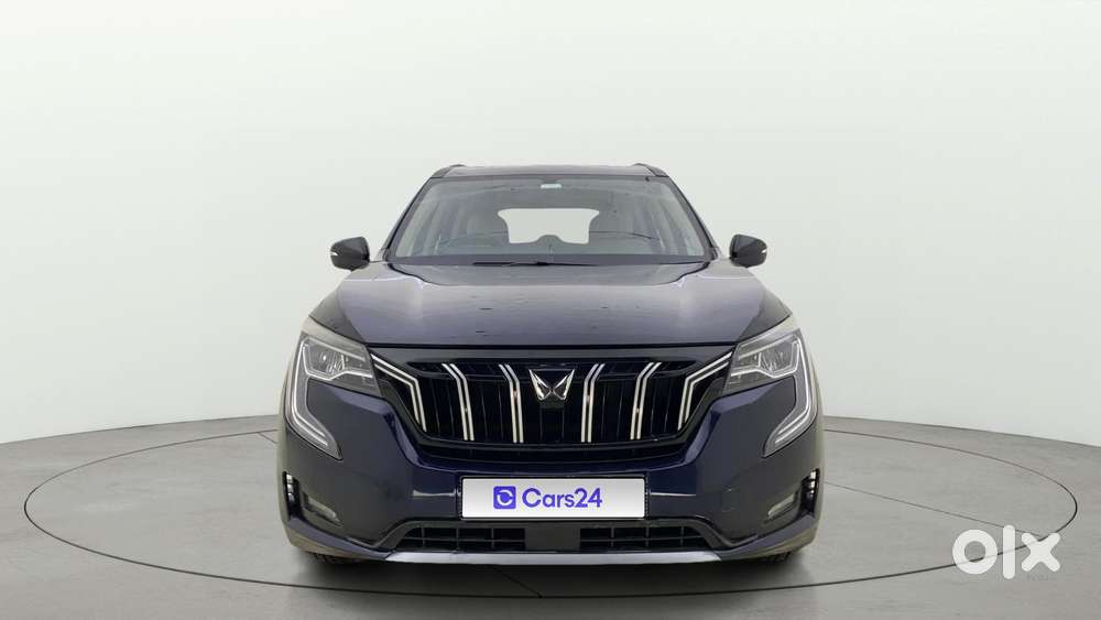 Mahindra Xuv700 2.0 Ax 5 Petrol At Str, 2022, Petrol