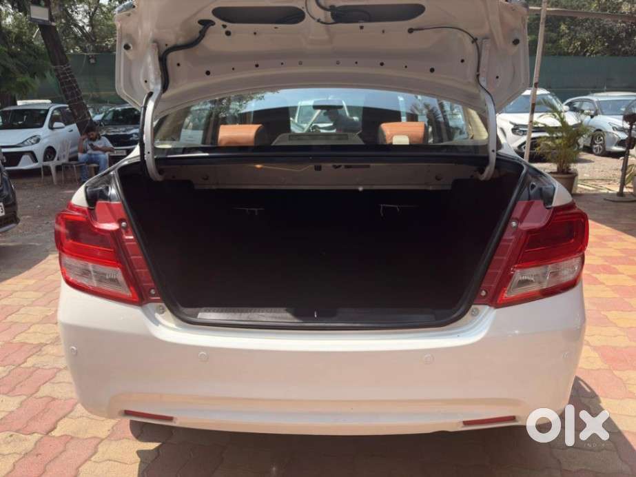 Maruti Suzuki Dzire 1.2 Zxi Plus Amt, 2018, Petrol