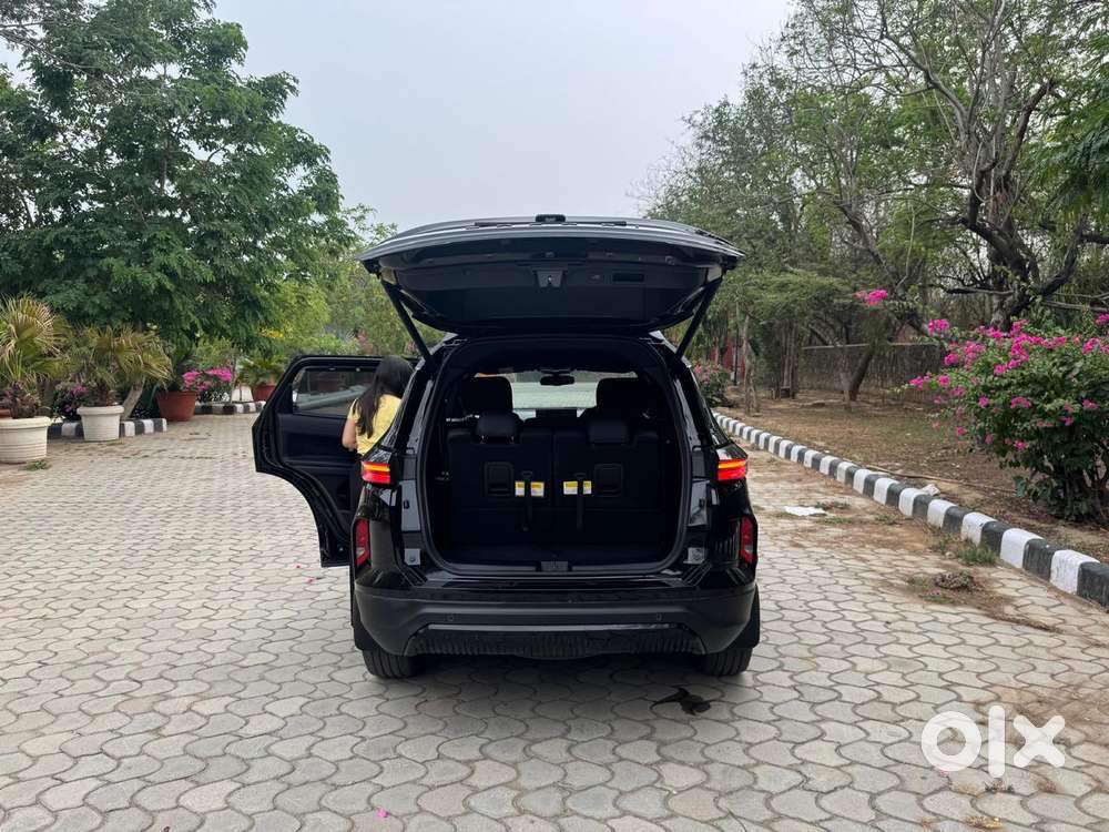 Tata Safari Adventure X Plus 7 Str Dark Edition At, 2026, Diesel