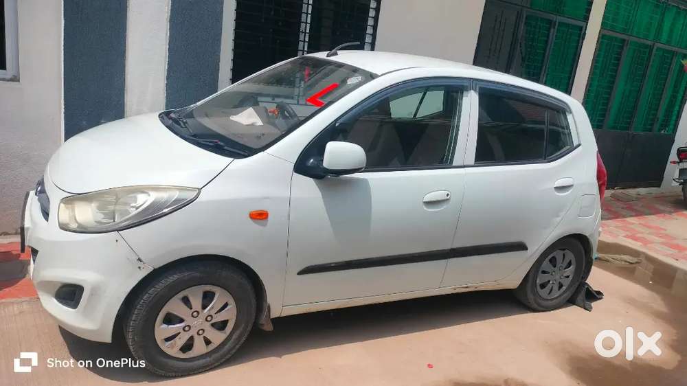 Hyundai I10 2012 Cng & Hybrids 80000 Km Driven