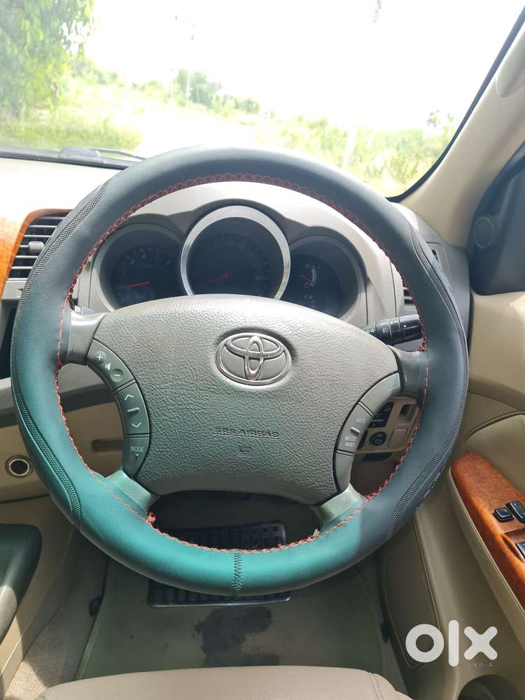 Toyota Fortuner 3.0 4x2 Mt, 2010, Diesel