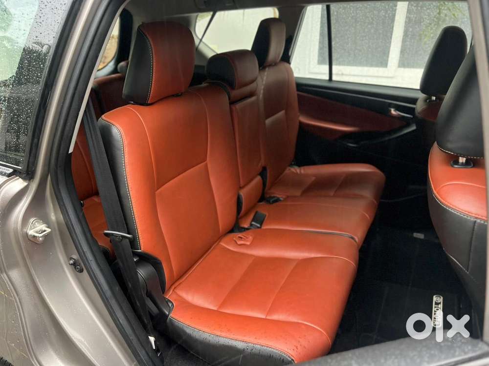 Toyota Innova Crysta [2020-ongoing] 2.7 Gx At 8 Str, 2021, Diesel
