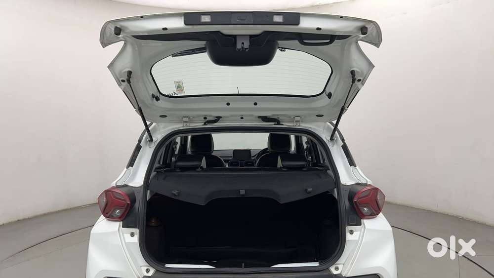 Tata Punch Creative Amt, 2022, Petrol