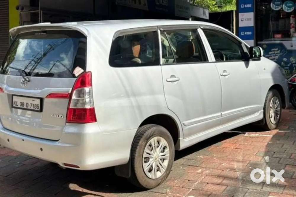Toyota Innova 2.5 Diesel 2014