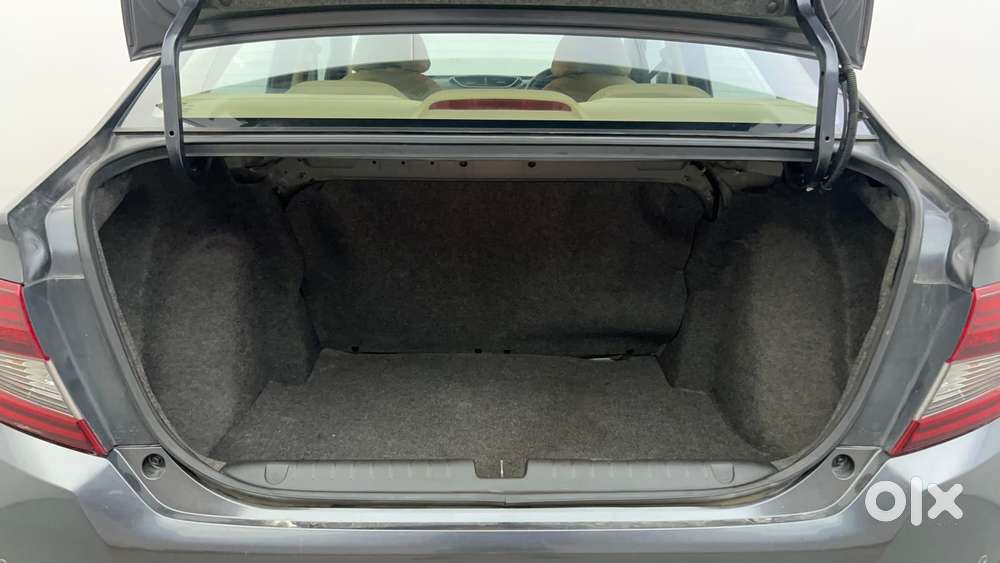 Honda Amaze Vx 1.2 Petrol Mt, 2023, Petrol