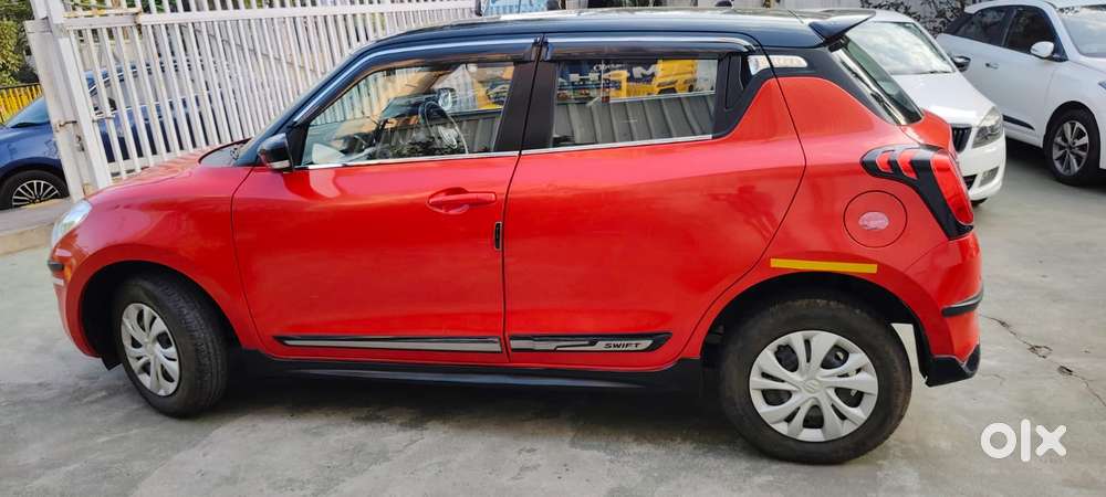 Maruti Suzuki Swift 1.2 Vxi (o), 2023, Petrol