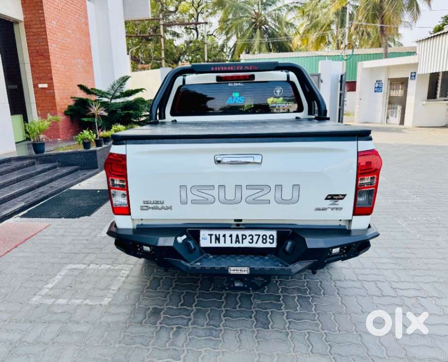 Isuzu V-cross Z 4x4 Mt, 2019, Diesel