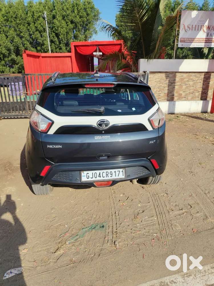 Tata Nexon 1.2 Revotron Xz Plus, 2017, Petrol