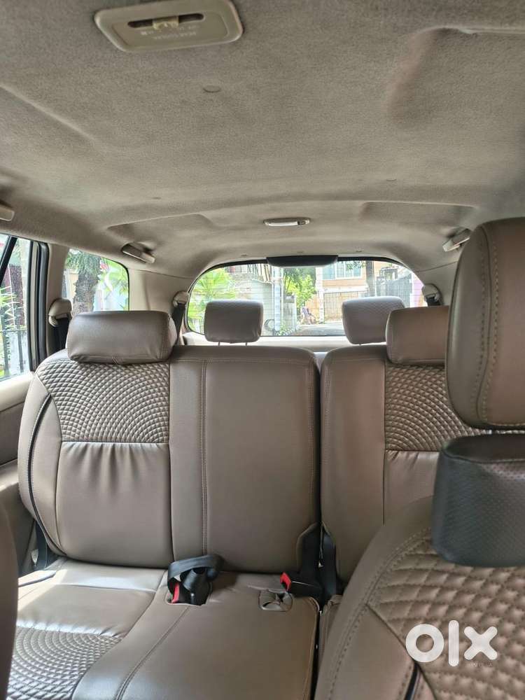 Toyota Innova 2015 Diesel Well Maintained