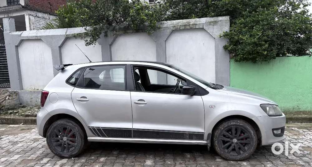 Volkswagen Polo Comfortline 2013 Fully Modified