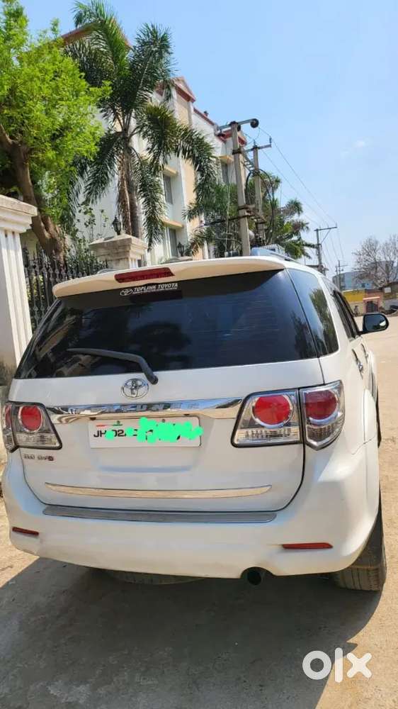 Toyota Fortuner 2015 Diesel 160000 Km Driven