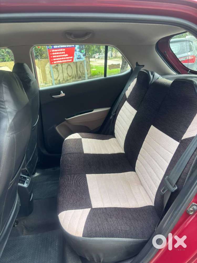 Hyundai Grand I10 Sportz, 2016, Petrol