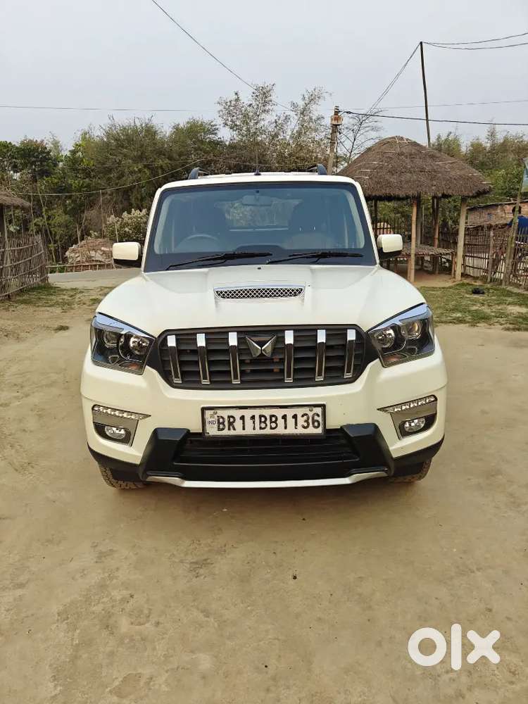 Mahindra Scorpio Classic S11 2022 Diesel 76500 Km Driven