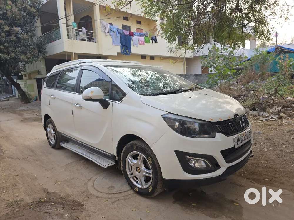 Mahindra Marazzo 2019 Diesel 97000 Km Driven