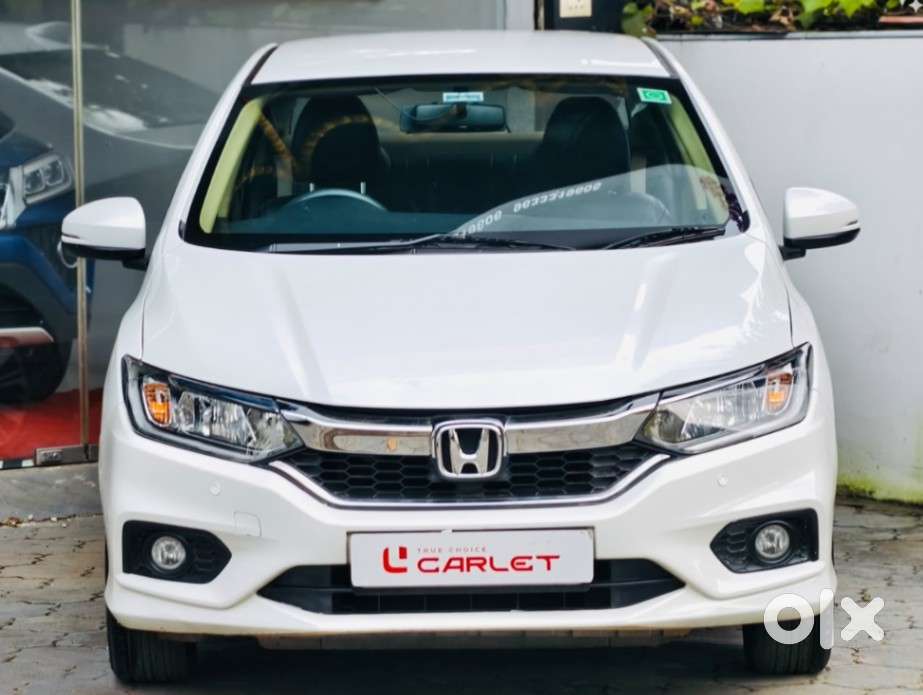 Honda City I-vtec V, 2018, Petrol