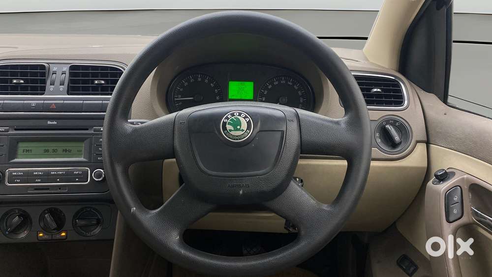 Skoda Rapid Ambition 1.6 Tdi Cr Manual Plus, 2013, Diesel