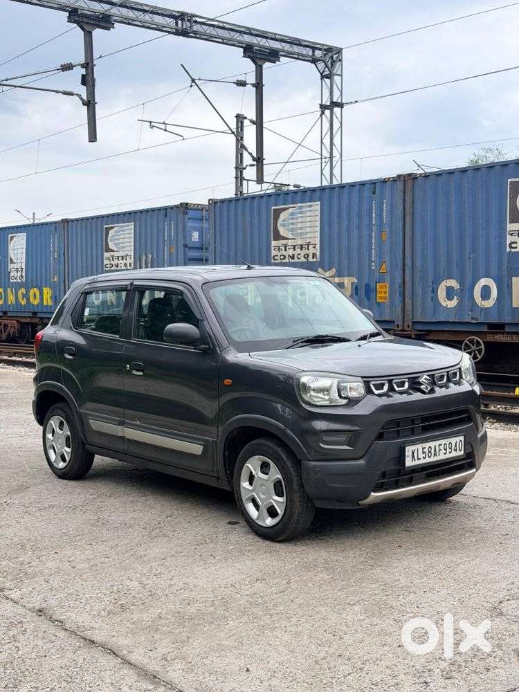 Maruti Suzuki S-presso Vxi Opt, 2022, Petrol