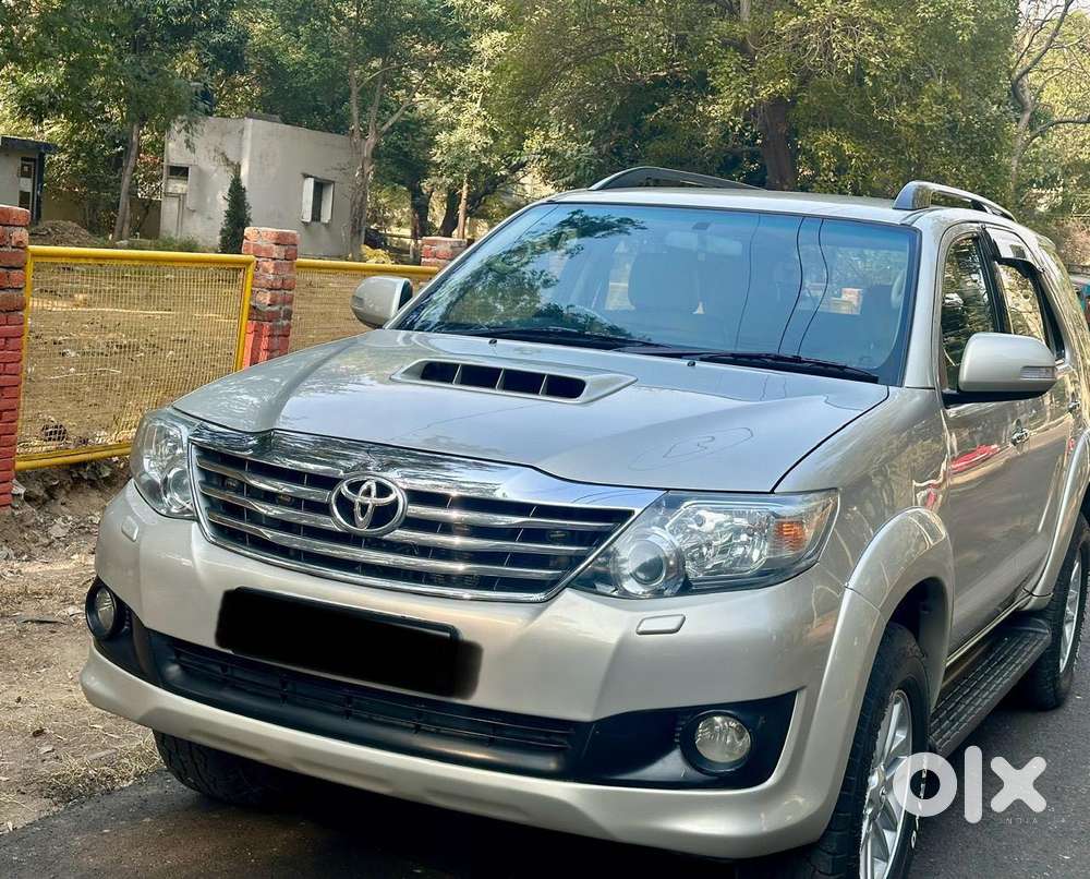 Toyota Fortuner 2011-2016 4x2 At, 2014, Diesel