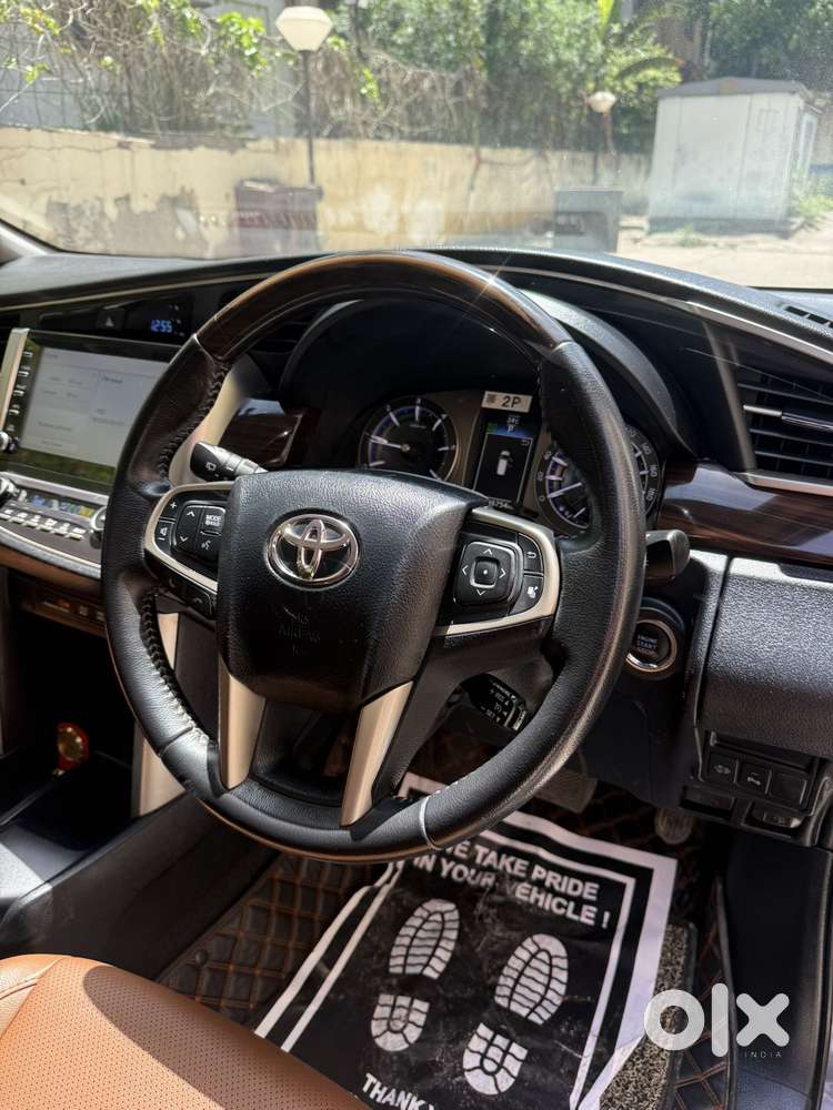 Toyota Innova Crysta 2.8z Automatic, 2021, Diesel