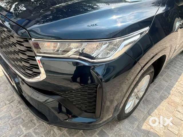 Toyota Innova Hycross 2.0 Vx Hybrid 7 Str, 2023, Petrol