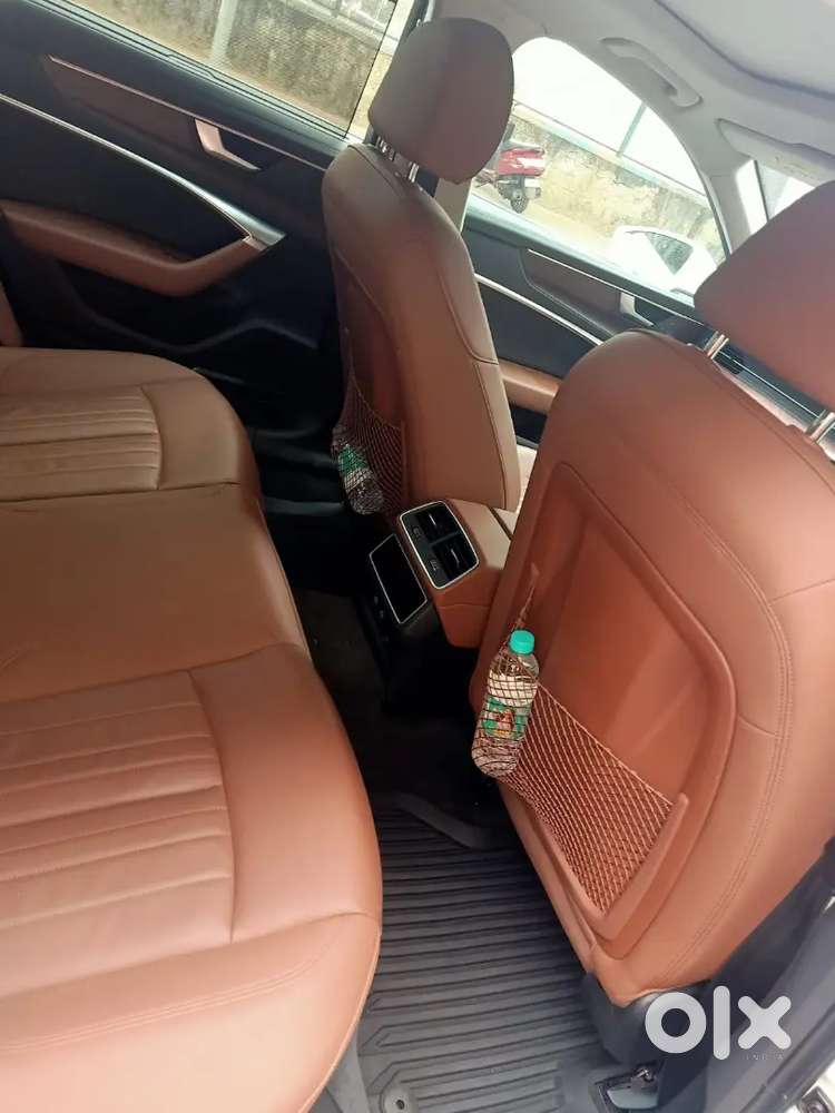 Audi A6 Variant 2021 Petrol Automatic Service Record