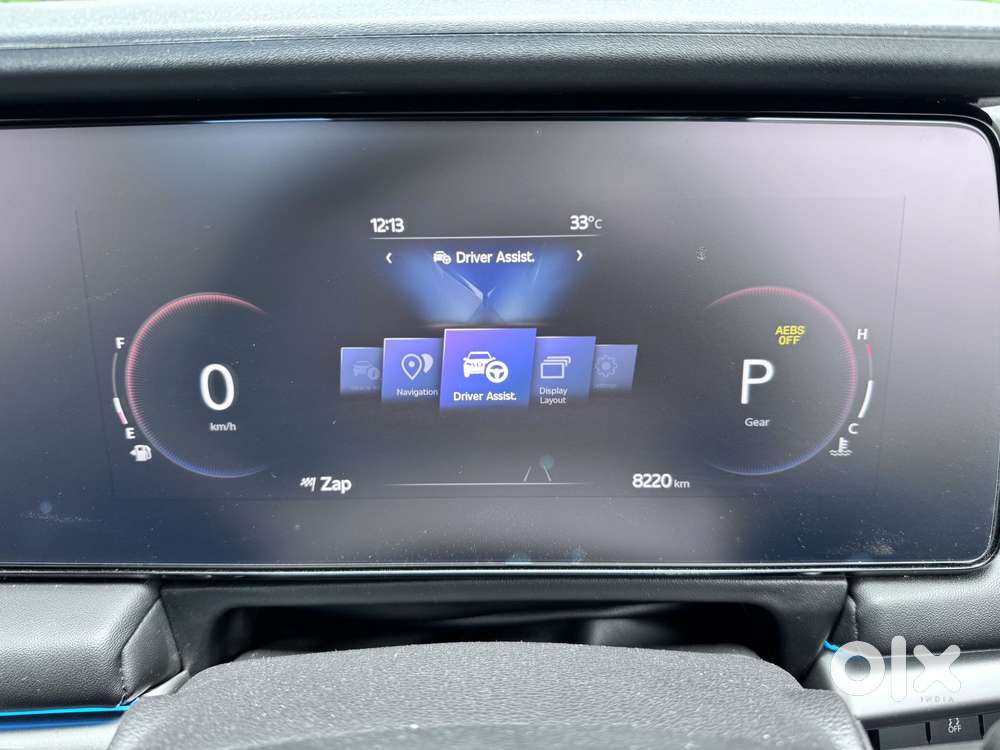 Mahindra Xuv700 2.2 Ax 7 Diesel At Luxury Pack Str, 2026, Diesel