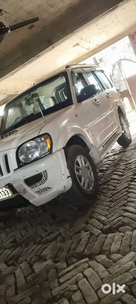Mahindra Scorpio 2013 Diesel 140000 Km Driven