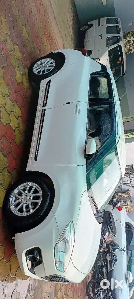 Maruti Suzuki Swift 2020 Petrol 47000 Km Driven