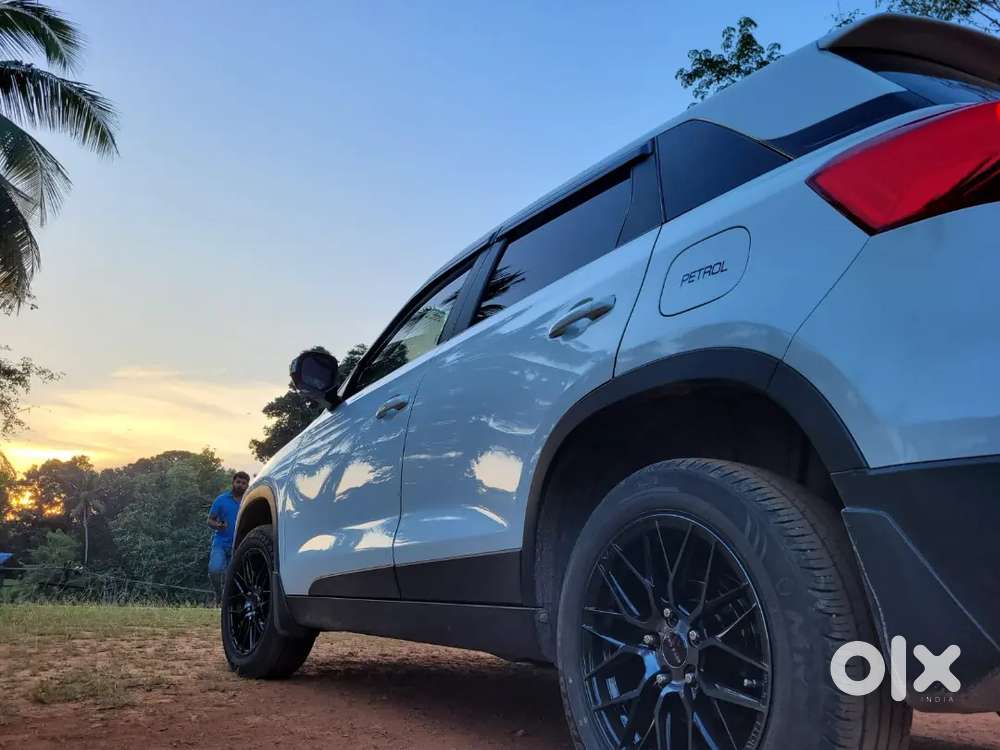 Low Km,allow Wheel,good Condition,nri Owner,white Colour,