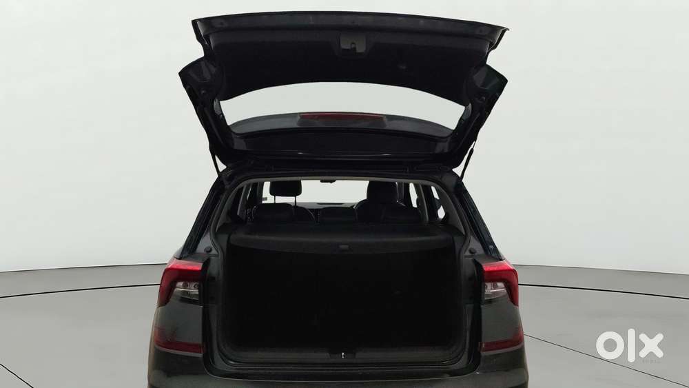 Skoda Kushaq 1.0 Ambition Classic Tsi At, 2021, Petrol