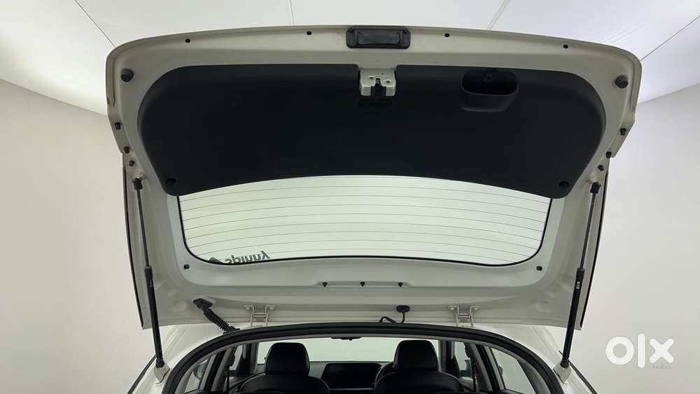 Hyundai New I20 1.0 Asta (o) Turbo Dct, 2022, Petrol